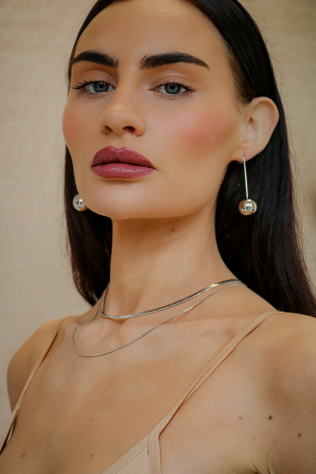 Pendula Earrings